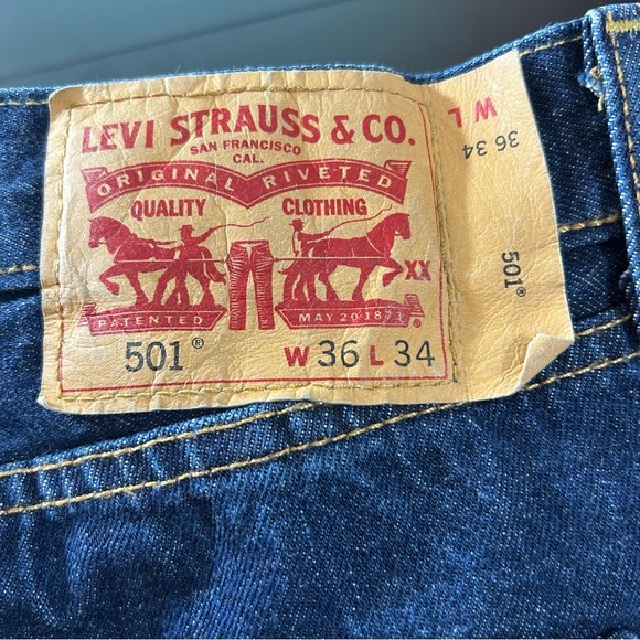 Levi's 501 Button Fly Jeans Denim Men's Blue W 36 L 34 - Picture 5 of 5